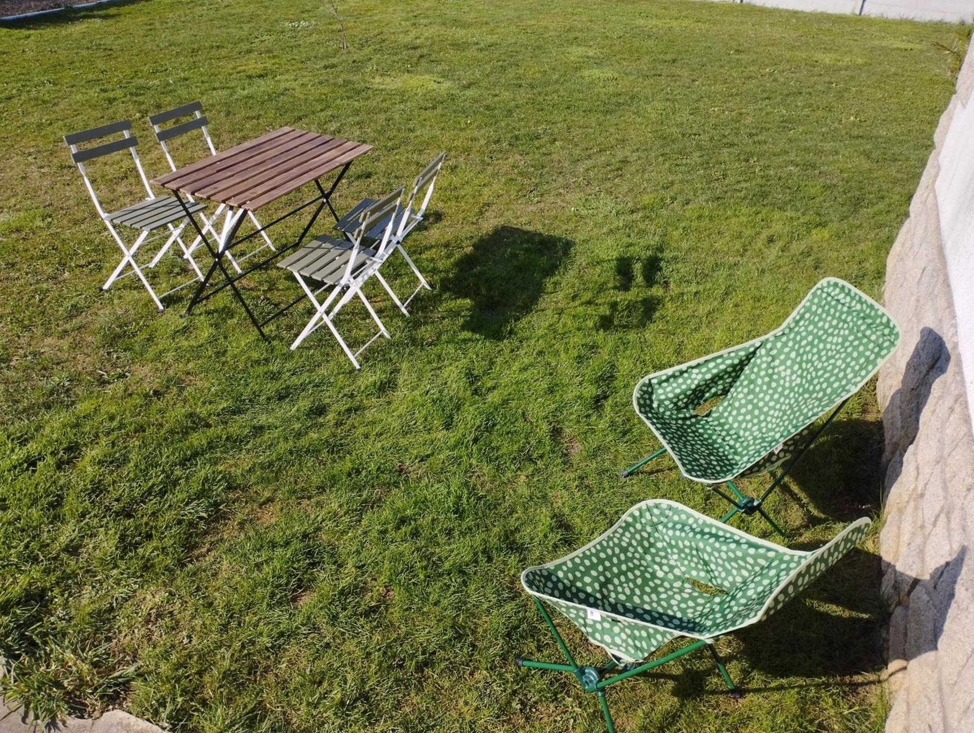 Apartment Au Calme Avec Jardin Tremuson